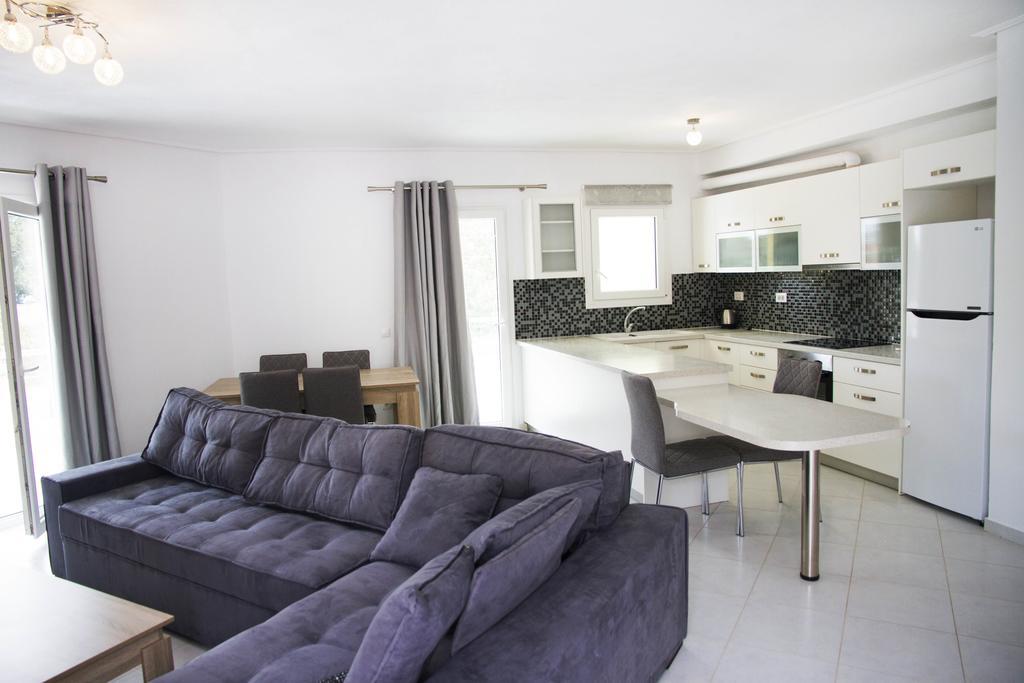 Iridanos Apartments Skiathos-Stadt Exterior foto